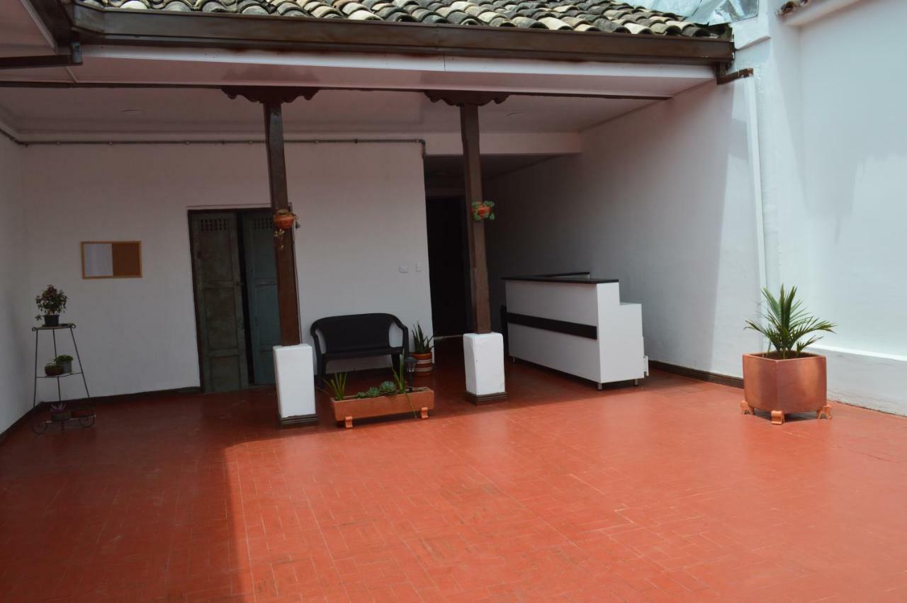 hostel el jardin Popayán Buitenkant foto