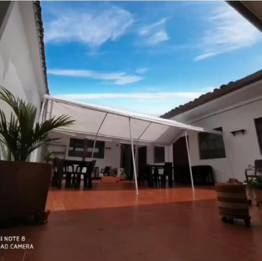hostel el jardin Popayán Buitenkant foto